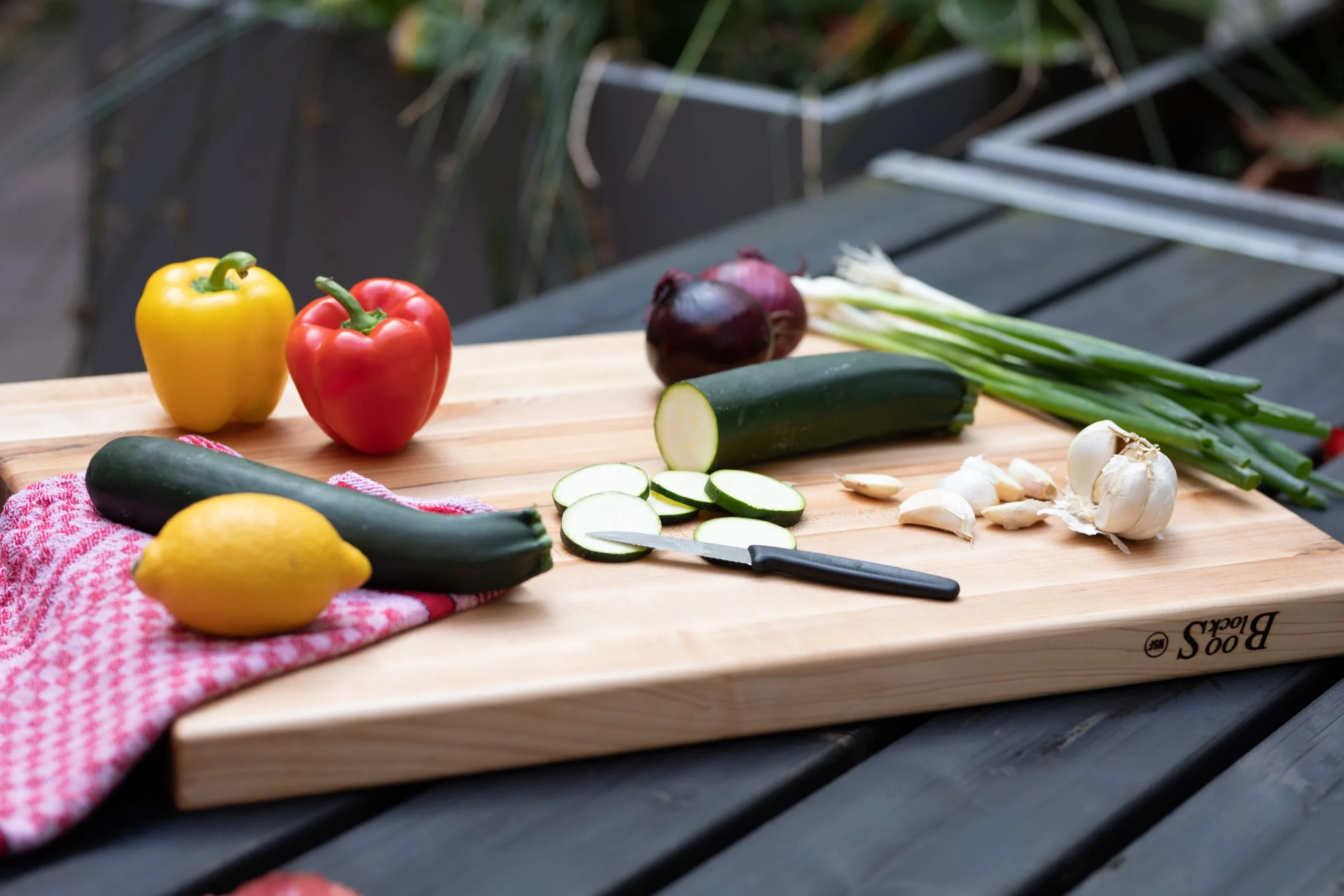 Pro Chef Hard Maple Schneidebrett mit Saftrille und Griffmulden; beidseitig einsetzbar 14 Pro Chef Hard Maple Schneidebrett mit Saftrille und Griffmulden; beidseitig einsetzbar 13