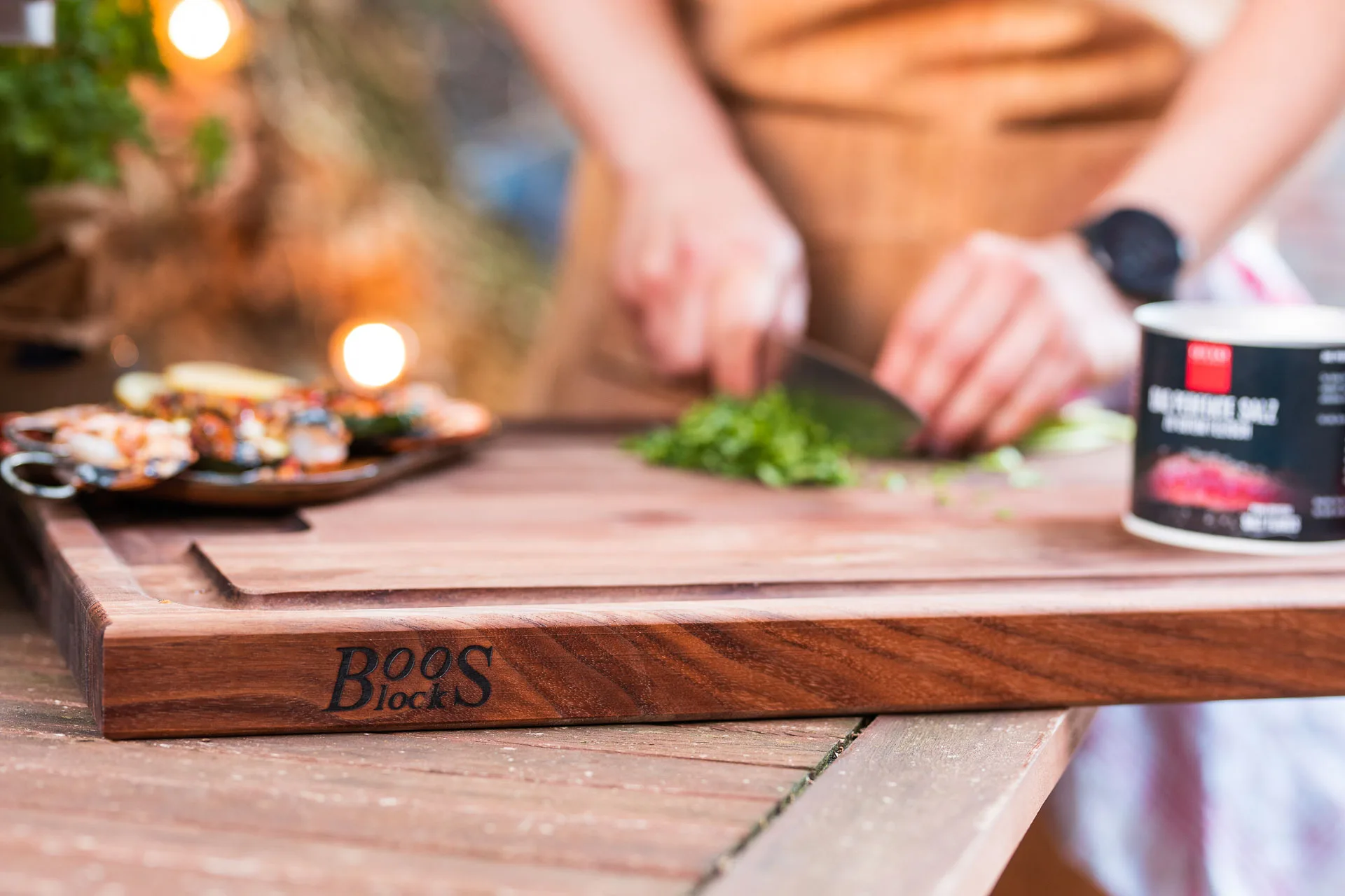 Pro Chef Black Walnut Wende-Schneidebrett mit Saftrille und Griffmulden 10 Pro Chef Black Walnut Wende-Schneidebrett mit Saftrille und Griffmulden 9