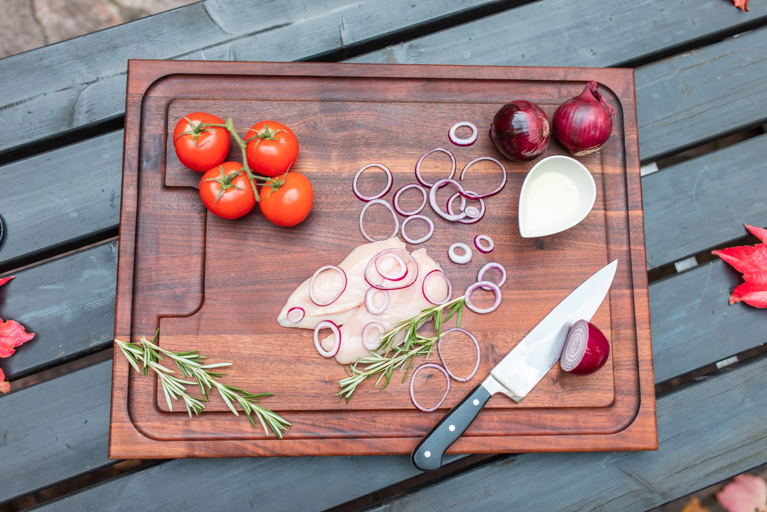 Pro Chef Black Walnut Wende-Schneidebrett mit Saftrille und Griffmulden 12 Pro Chef Black Walnut Wende-Schneidebrett mit Saftrille und Griffmulden 11