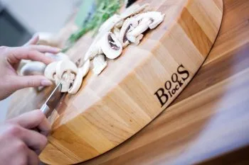 Boos Block® Hard Maple round chopping board (not usable on both sides) 17